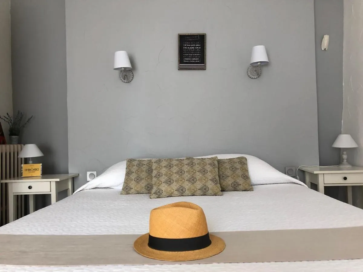 Hotel Le Flore Fréjus